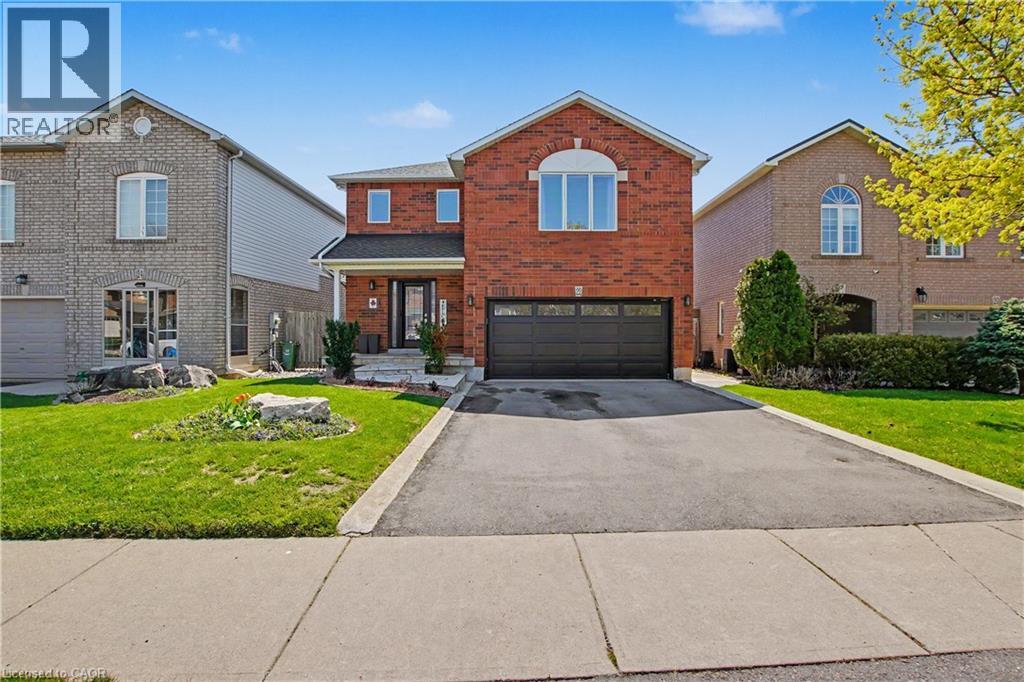 22 WATERWHEEL Crescent, Waterdown
