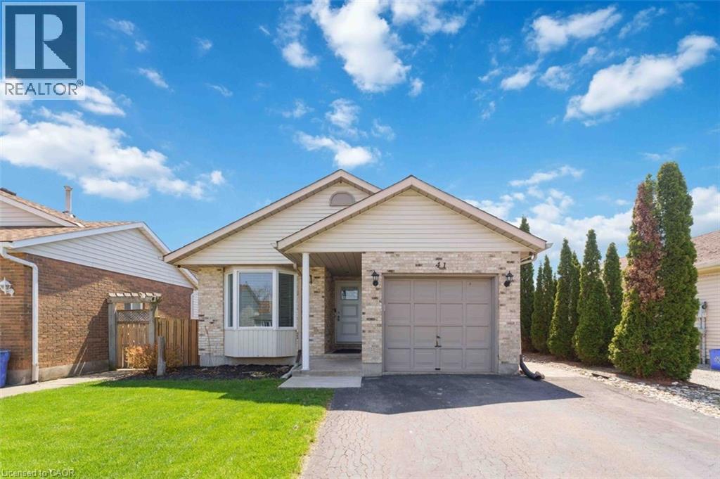 41 EASTWOOD Drive, Welland