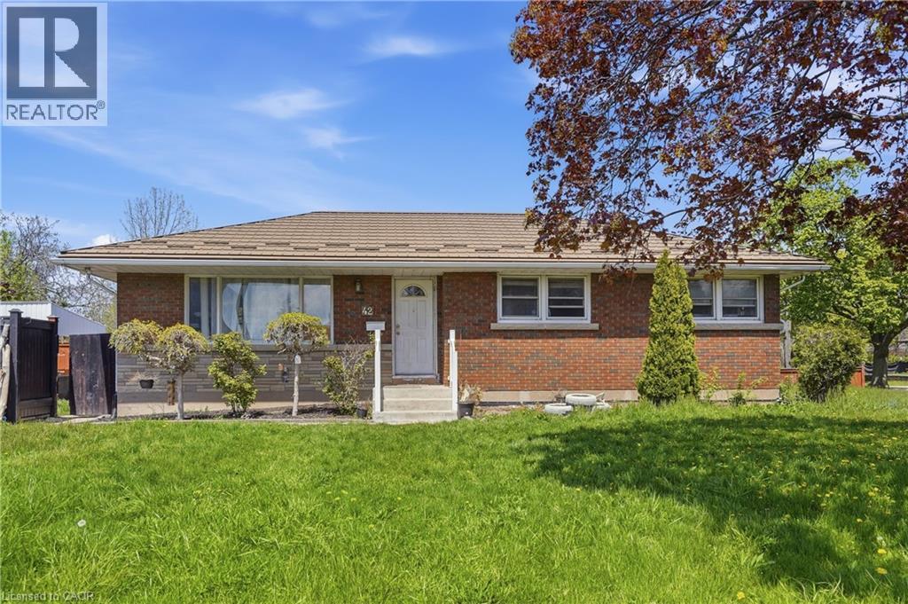 42 SUNNYLEA Drive, St. Catharines