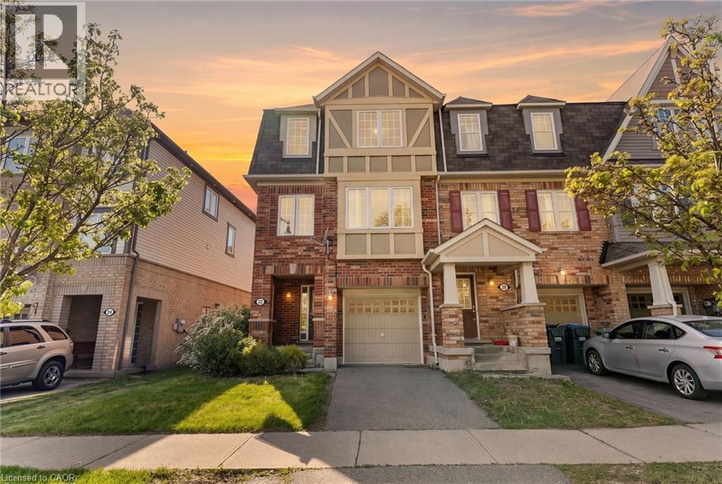 22 DONOMORE Drive, Brampton
