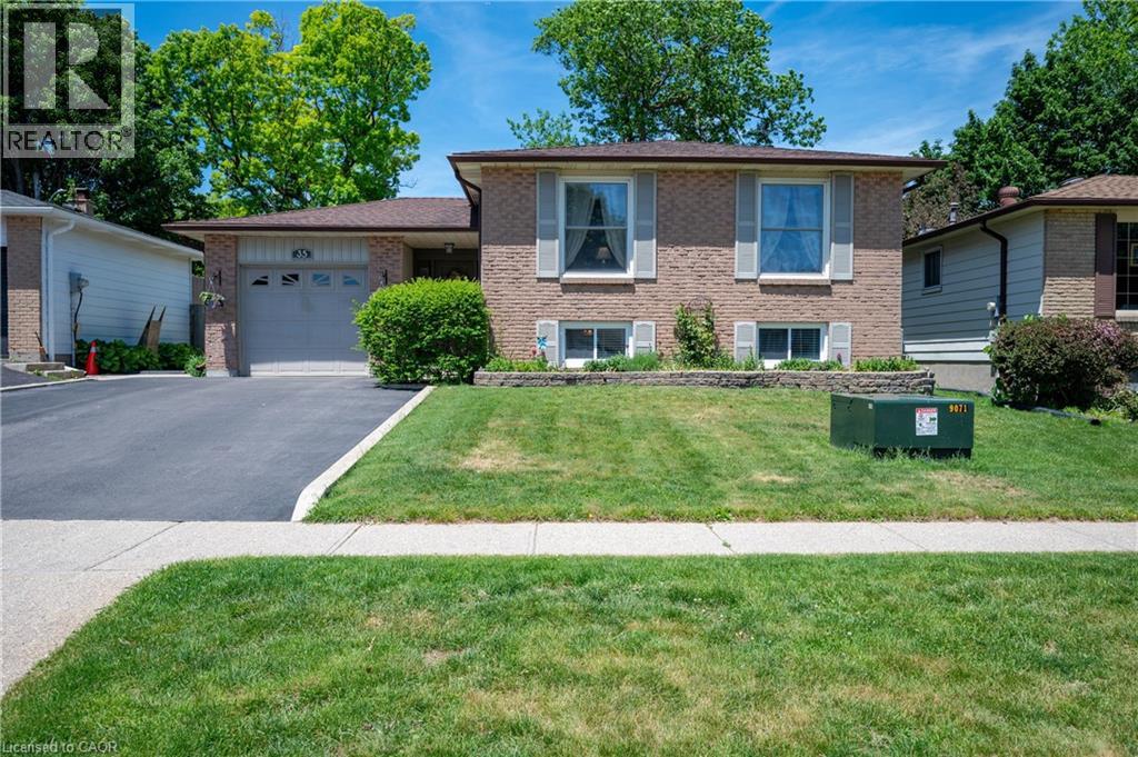 35 BARNICKE Drive, Cambridge
