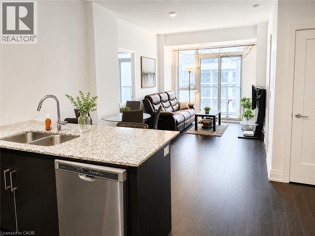 65 SPEERS Road UnitNo. 1506, Oakville