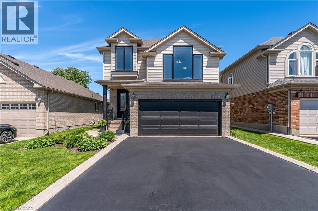 11 GOODWOOD Court, Cambridge