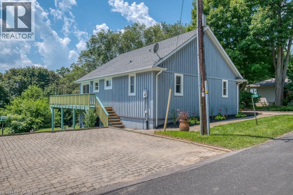 210 HILLSIDE Avenue, Normandale