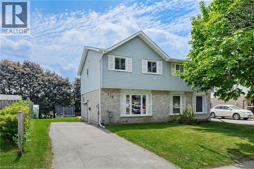 242 THE COUNTRY Way, Kitchener