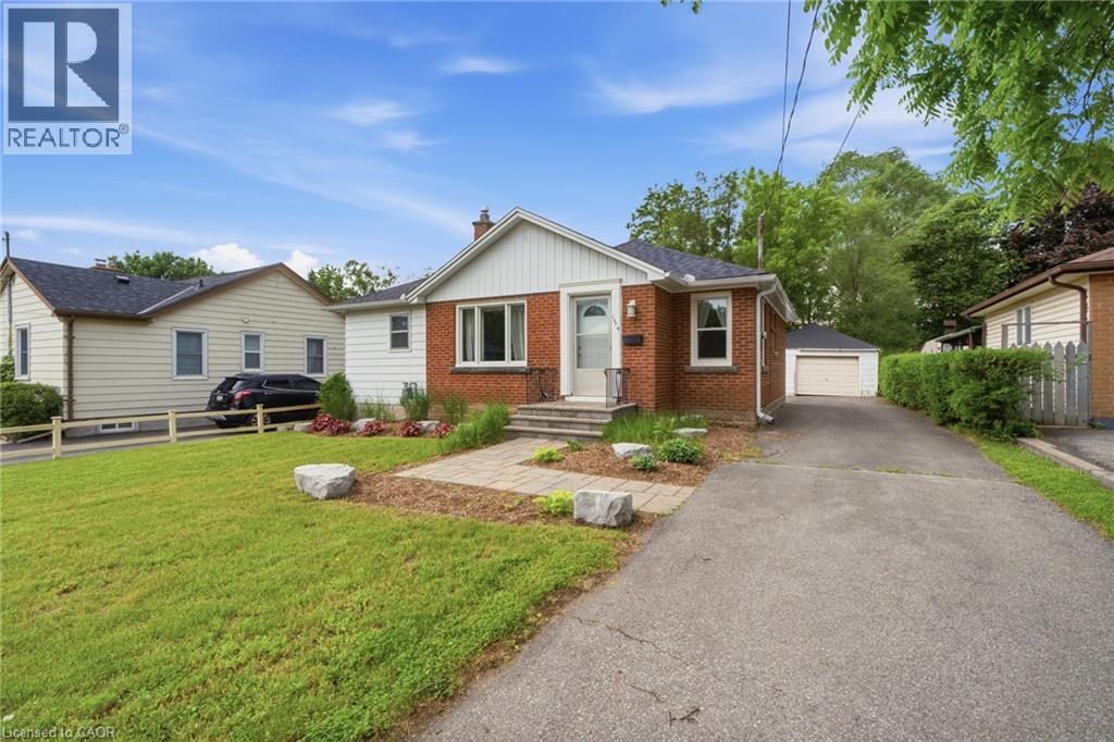 1076 CLEARVIEW Avenue, Burlington