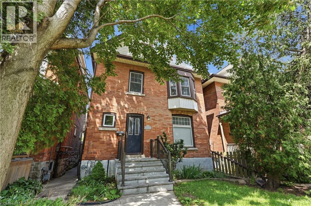 71 AIKMAN Avenue, Hamilton