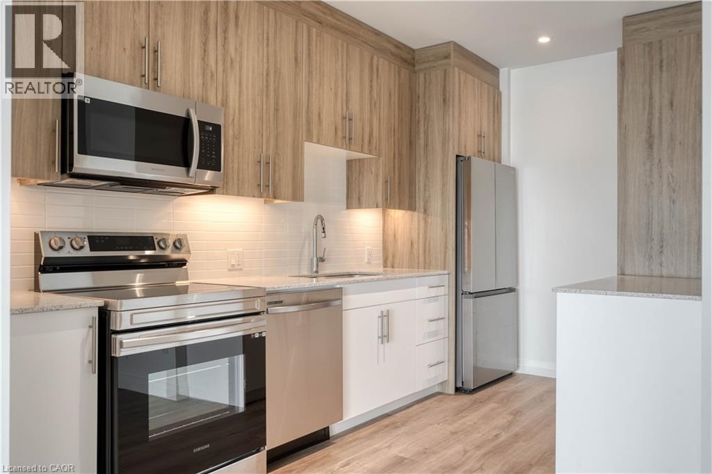 525 NEW DUNDEE Road UnitNo. 222, Kitchener