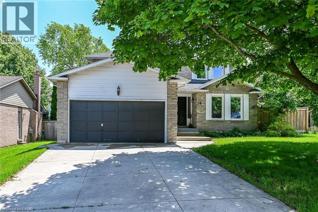 14 LENNARD Crescent, Dundas