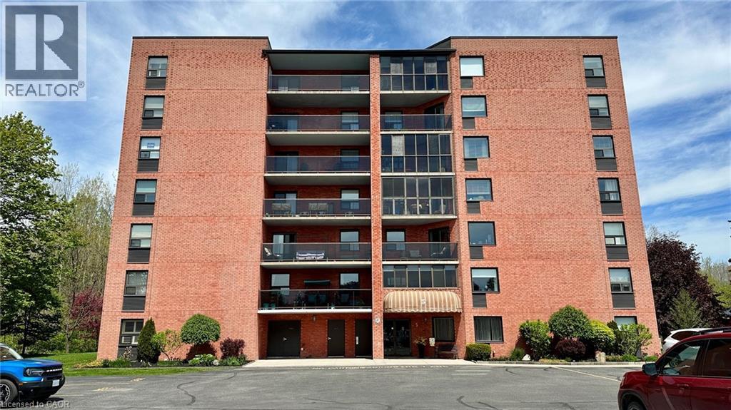 5 MILL POND Court UnitNo. 604, Simcoe