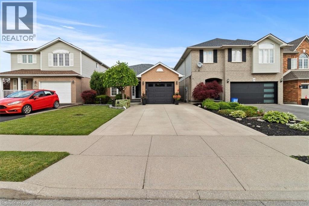 40 BRIDGETTE Drive, Hamilton