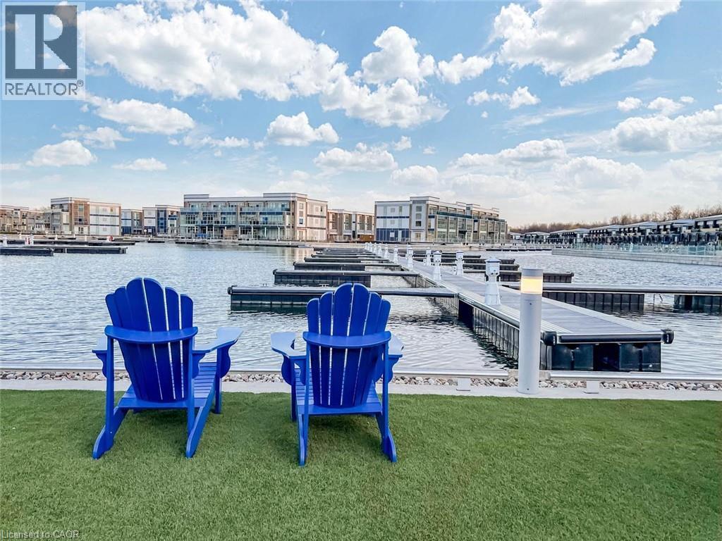 415 SEA RAY Avenue UnitNo. 403, Innisfil