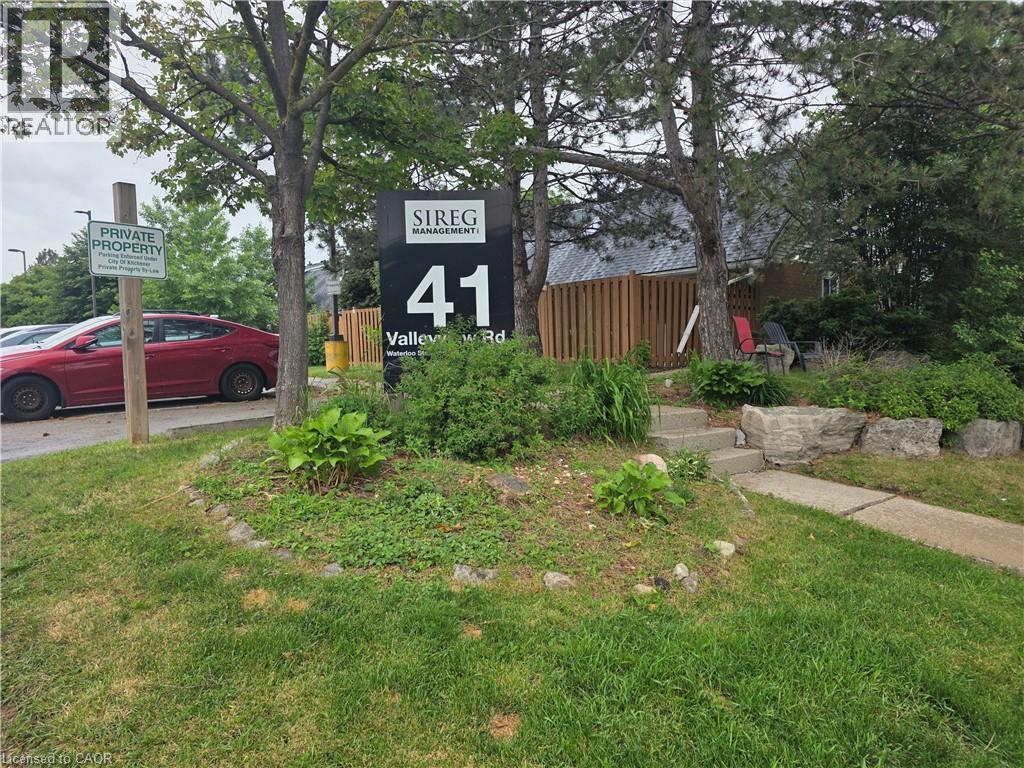 41 VALLEYVIEW Road UnitNo. 11, Kitchener