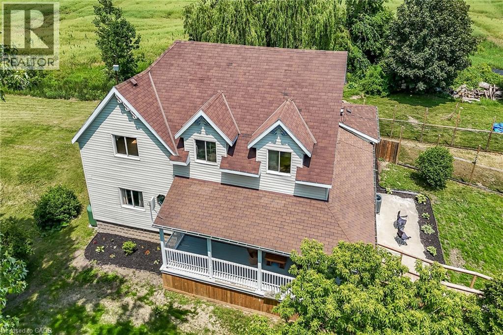 647 BAINS Road, Cayuga