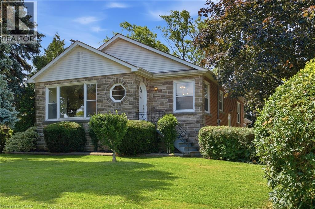 226 HIGHWAY 8 Avenue, Stoney Creek