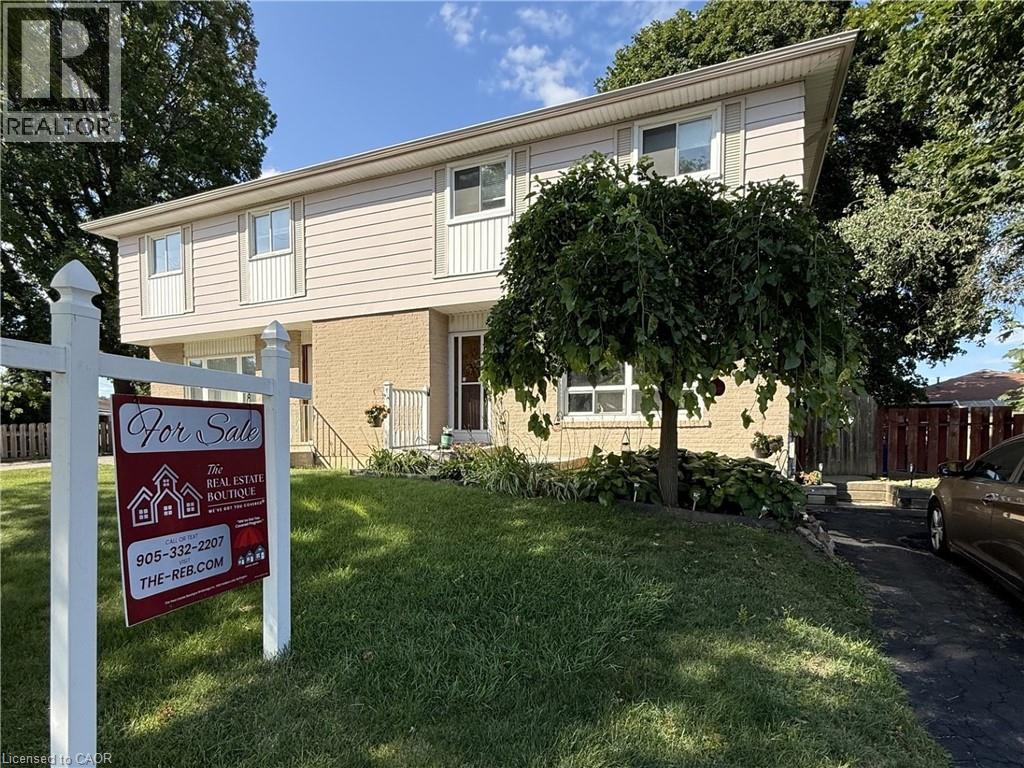 1345 COLONSAY Drive, Burlington