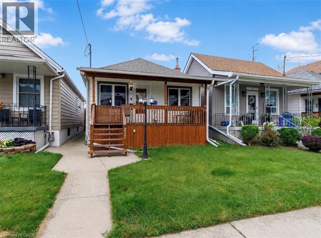 237 PALING Avenue, Hamilton