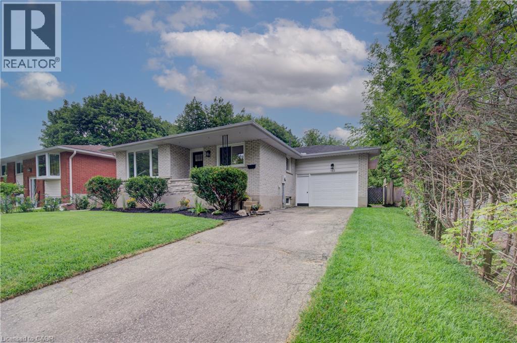 163 LYNNBROOK Crescent, Waterloo