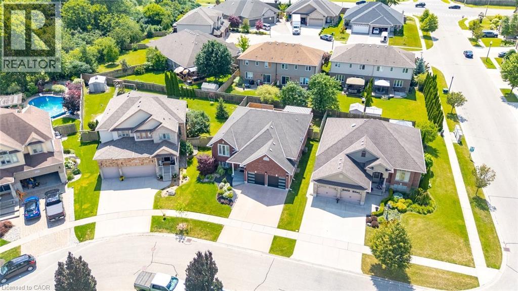 6 WESTVIEW Court, Woodstock