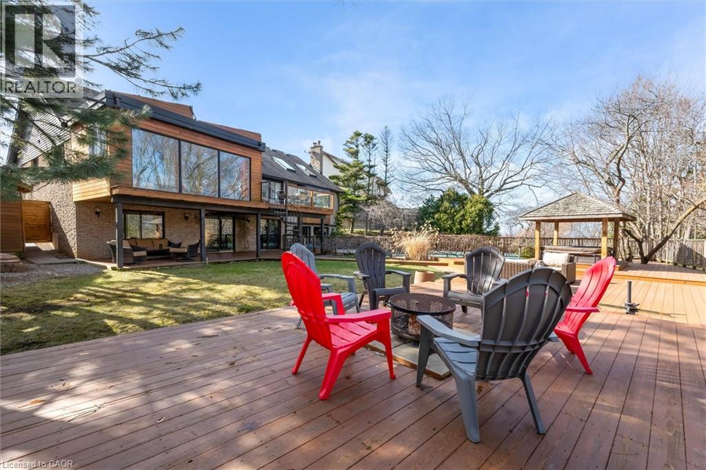 39 HILTS Drive, Stoney Creek