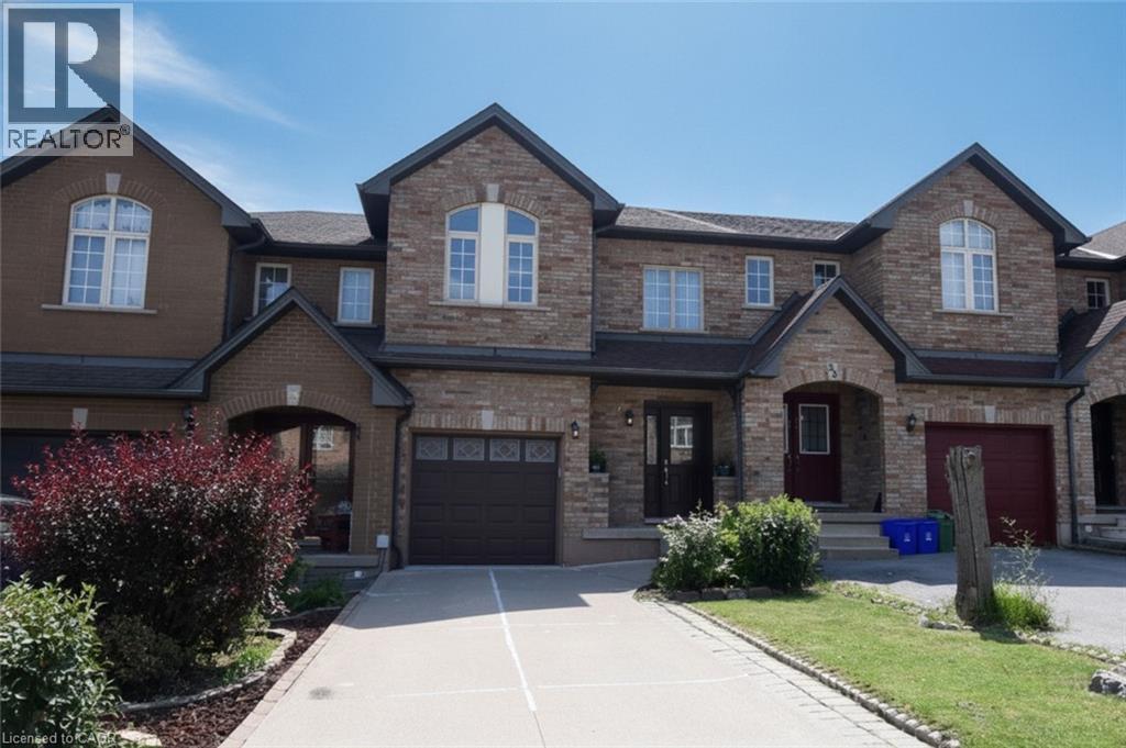 57 TOWNMANSION Drive, Hamilton
