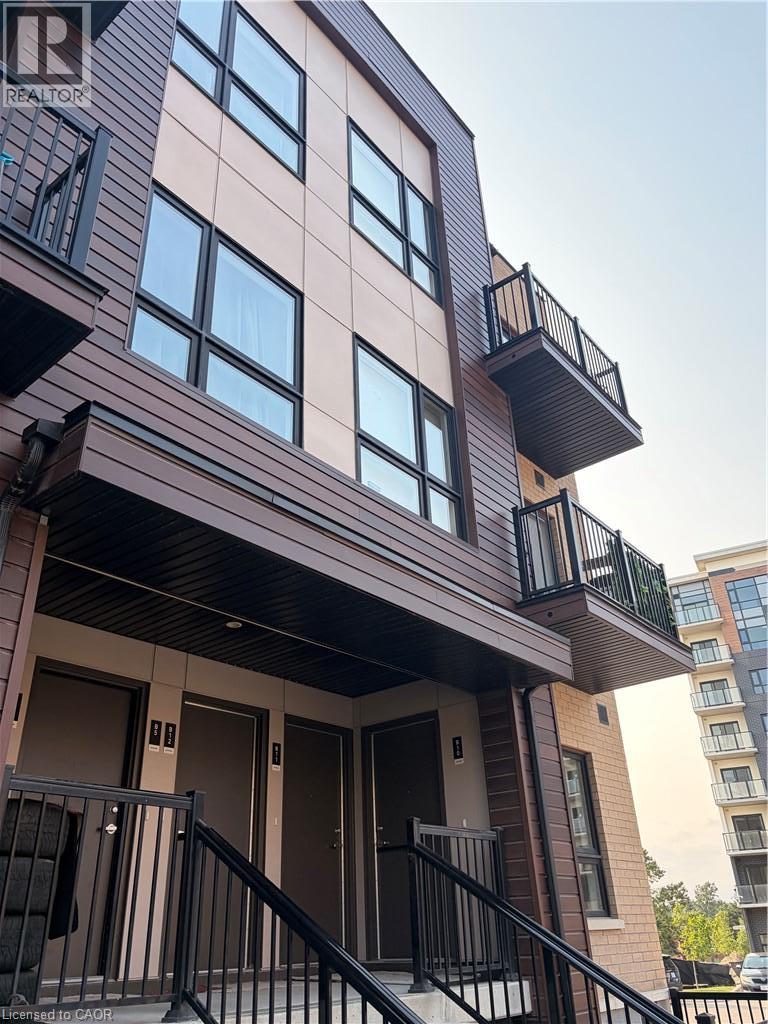 10 PALACE Street UnitNo. B12, Kitchener
