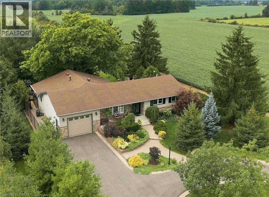 86 ERIE Avenue S, Fisherville