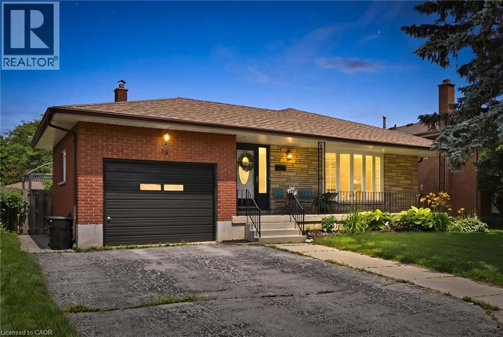 15 EDGAR Drive, Brantford