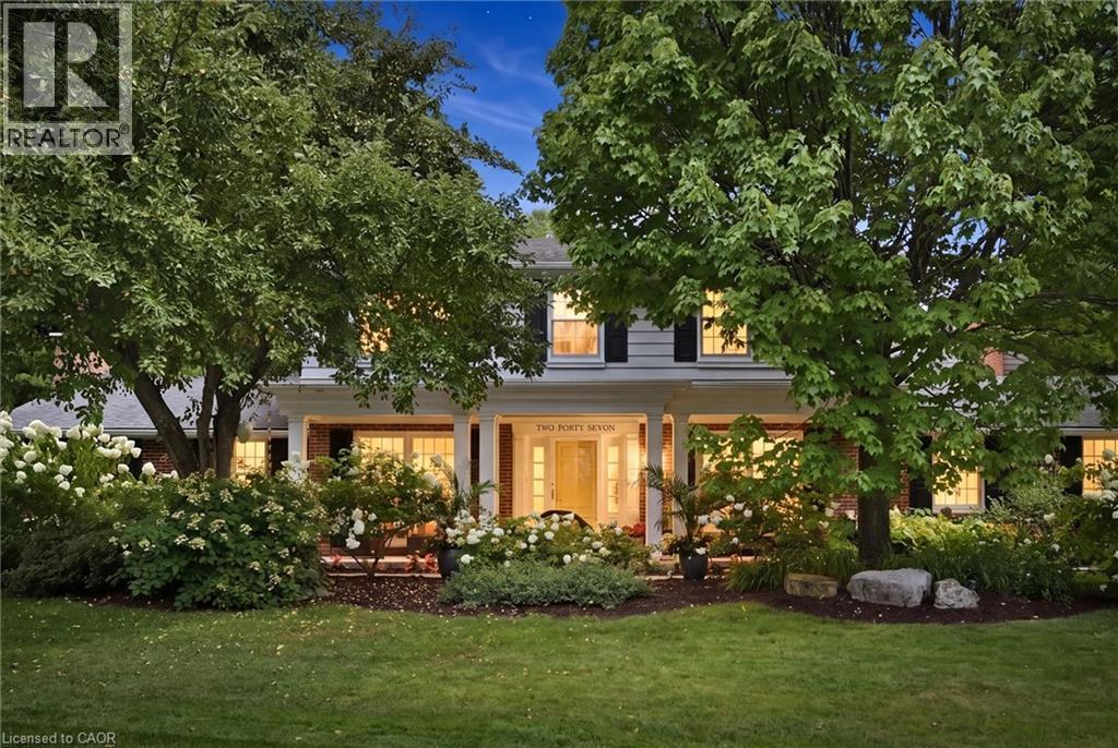 247 LINWOOD Crescent, Burlington