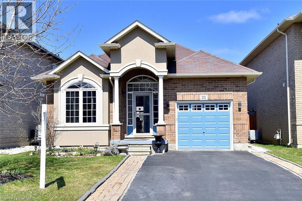 21 GUEST Street, Ancaster