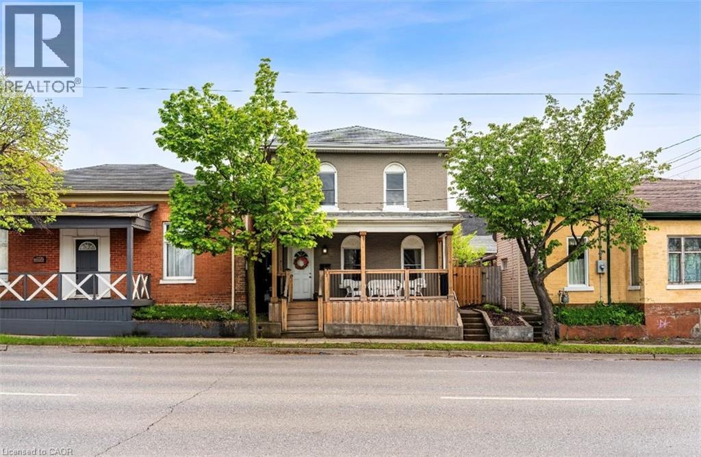 231 DALHOUSIE Street, Brantford
