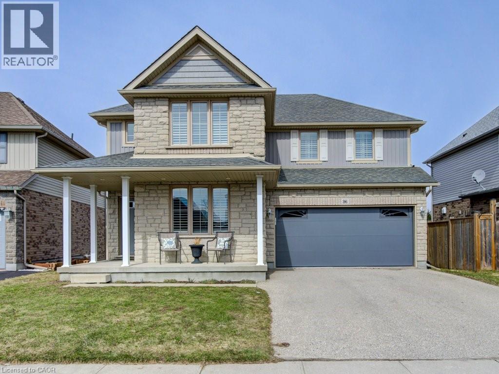 386 FAIRWAY Road, Woodstock