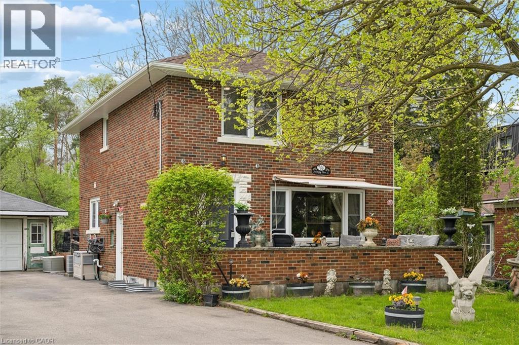 786 S STIRLING Avenue S, Kitchener