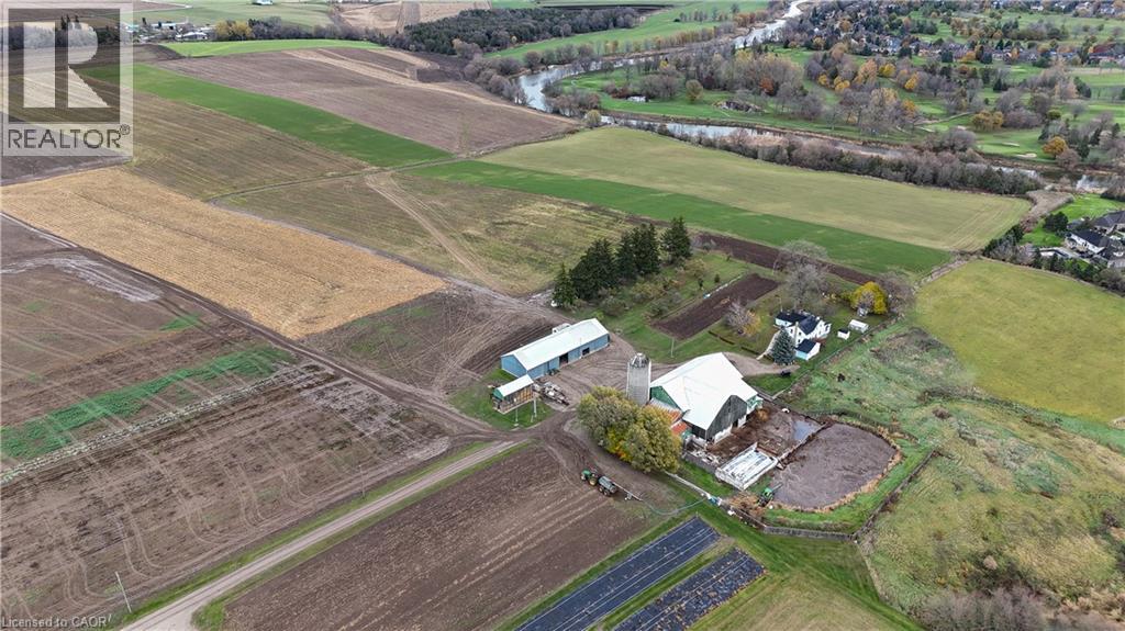1183 E NORTHFIELD Drive E, West Montrose