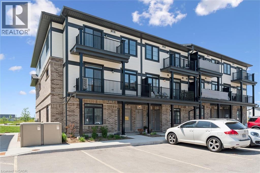 20 LOMOND Lane, Kitchener