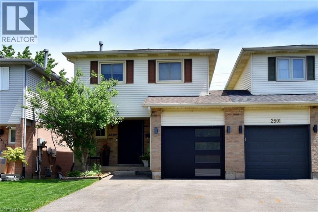 2499 WHITTAKER Drive, Burlington