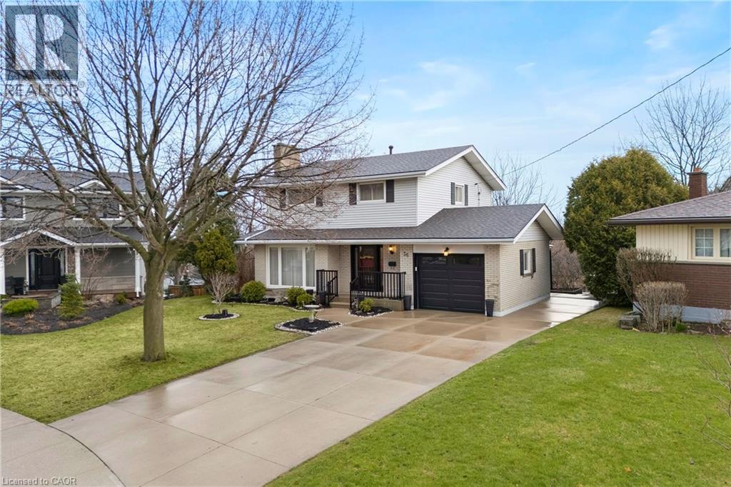 36 BUCKINGHAM Drive, Hamilton