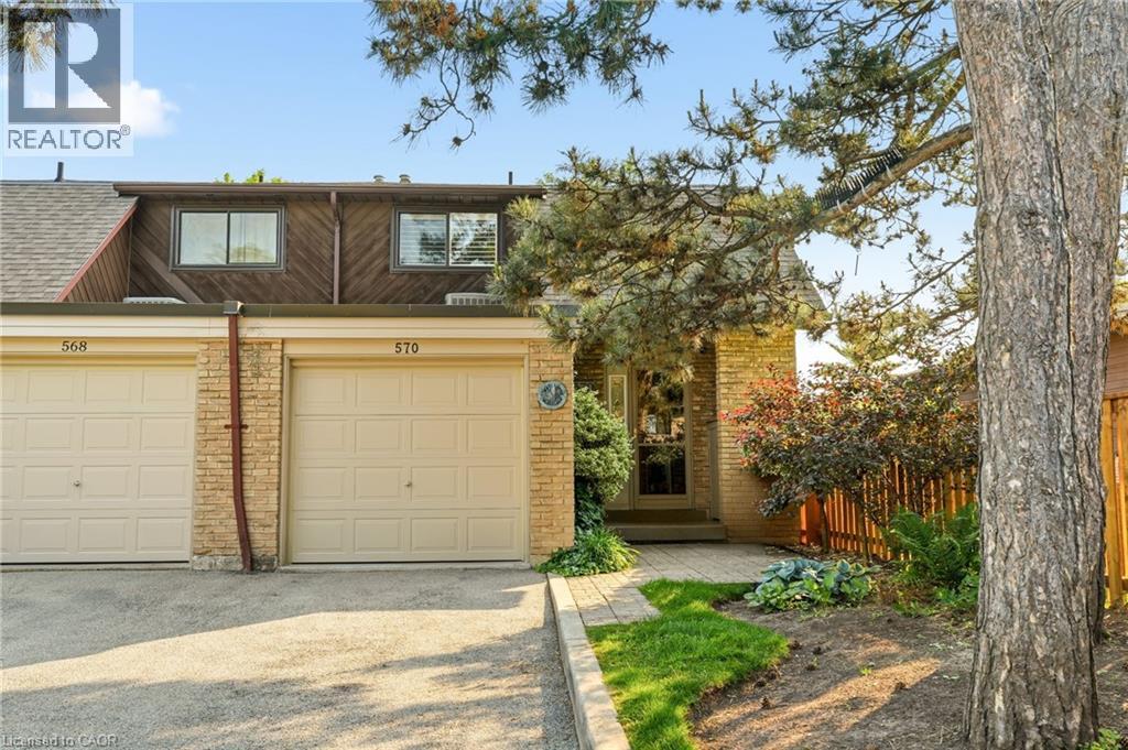 570 FORESTWOOD Crescent, Burlington