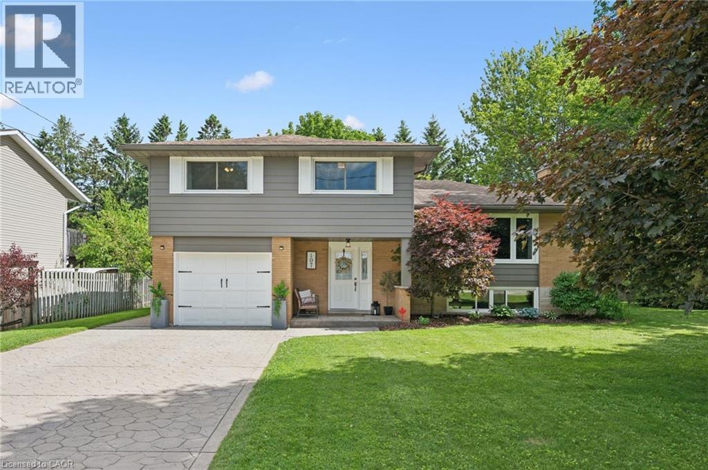 107 CLARENCE Avenue, St. Agatha