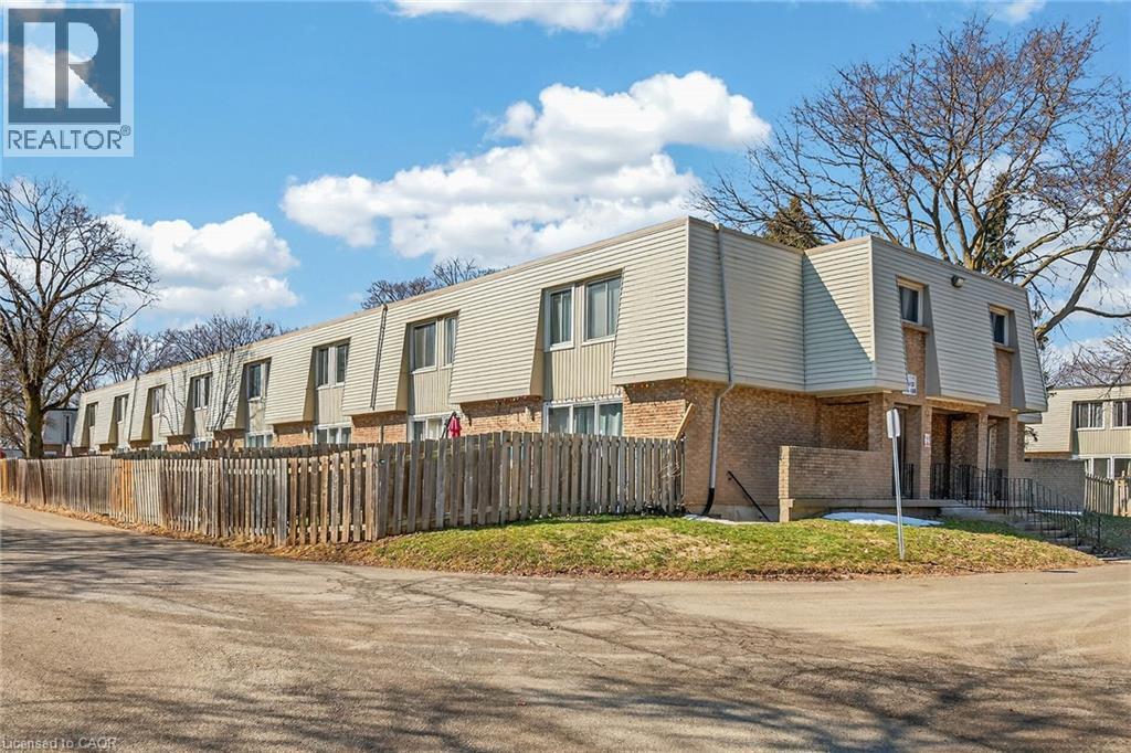 17 OLD PINE Trail UnitNo. 182, St. Catharines
