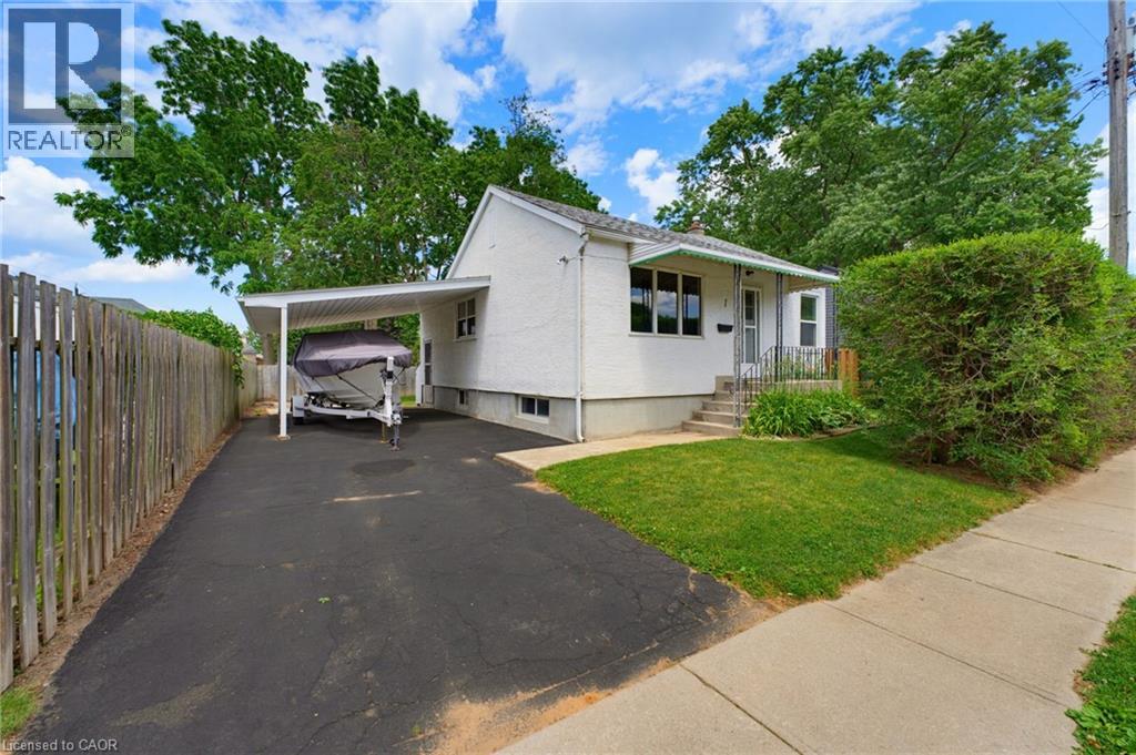 1 BYRON Place, St. Catharines