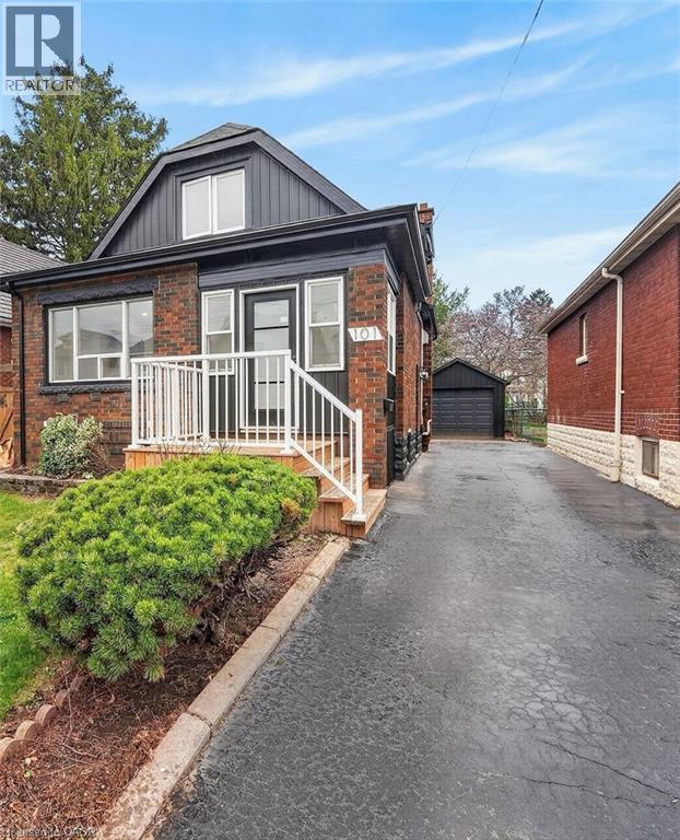 101 HOUGHTON Avenue S, Hamilton