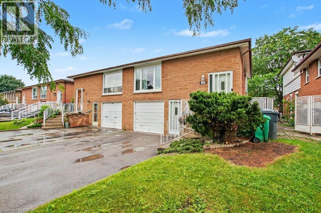 396 PINEMEADOW Avenue, Mississauga