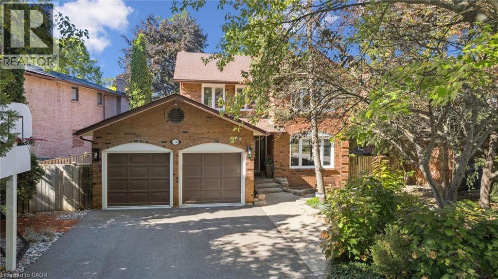 1194 QUEEN VICTORIA Avenue, Mississauga