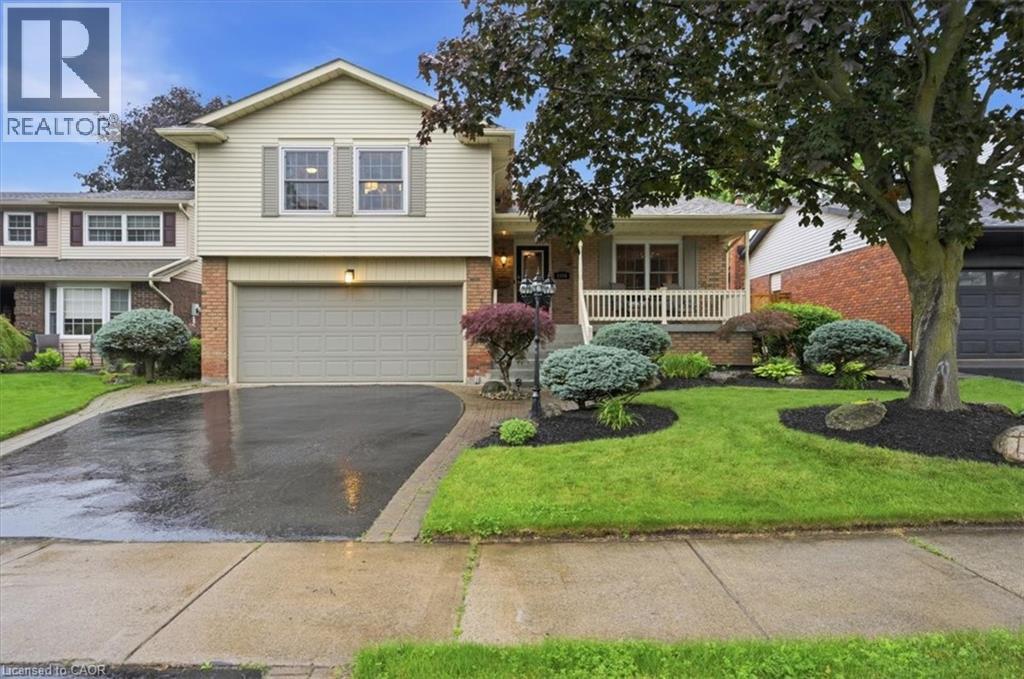 1334 WILTSHIRE Avenue, Burlington