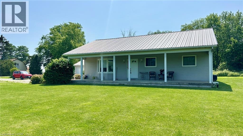 418 LAKESHORE Road, Selkirk
