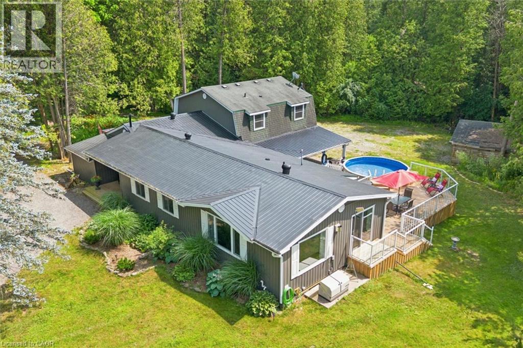 14 ASH Street, Eden Mills