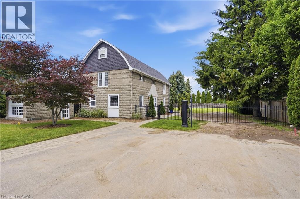 292 MAIN Street W UnitNo. C, Grimsby