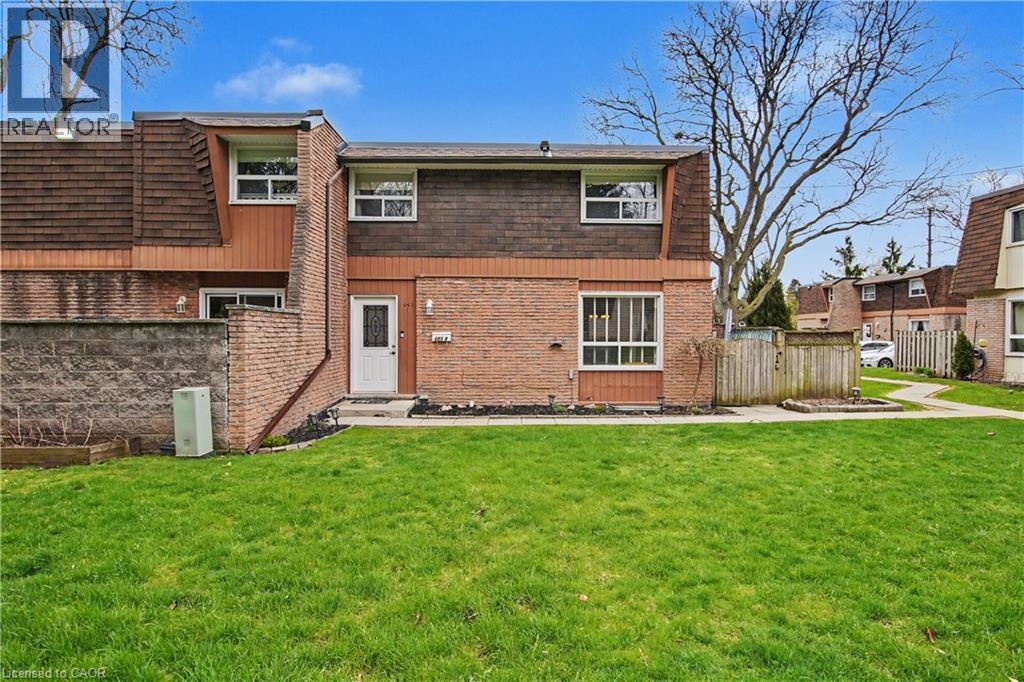 661 FRANCIS Road UnitNo. 4, Burlington