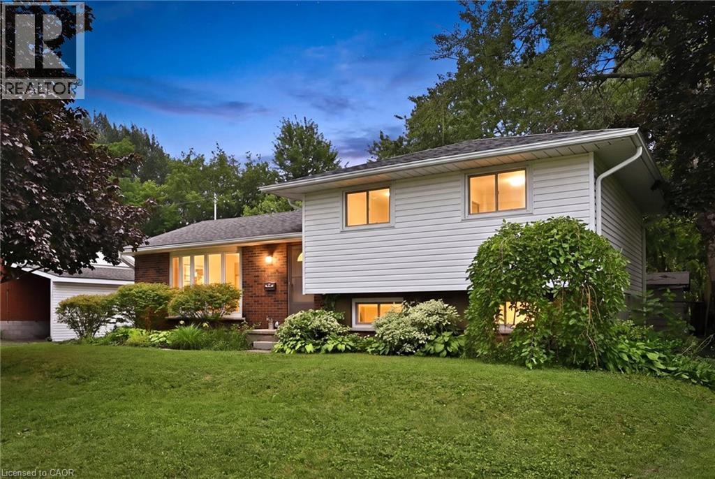 24 1/2 PARKVIEW Road, Hagersville